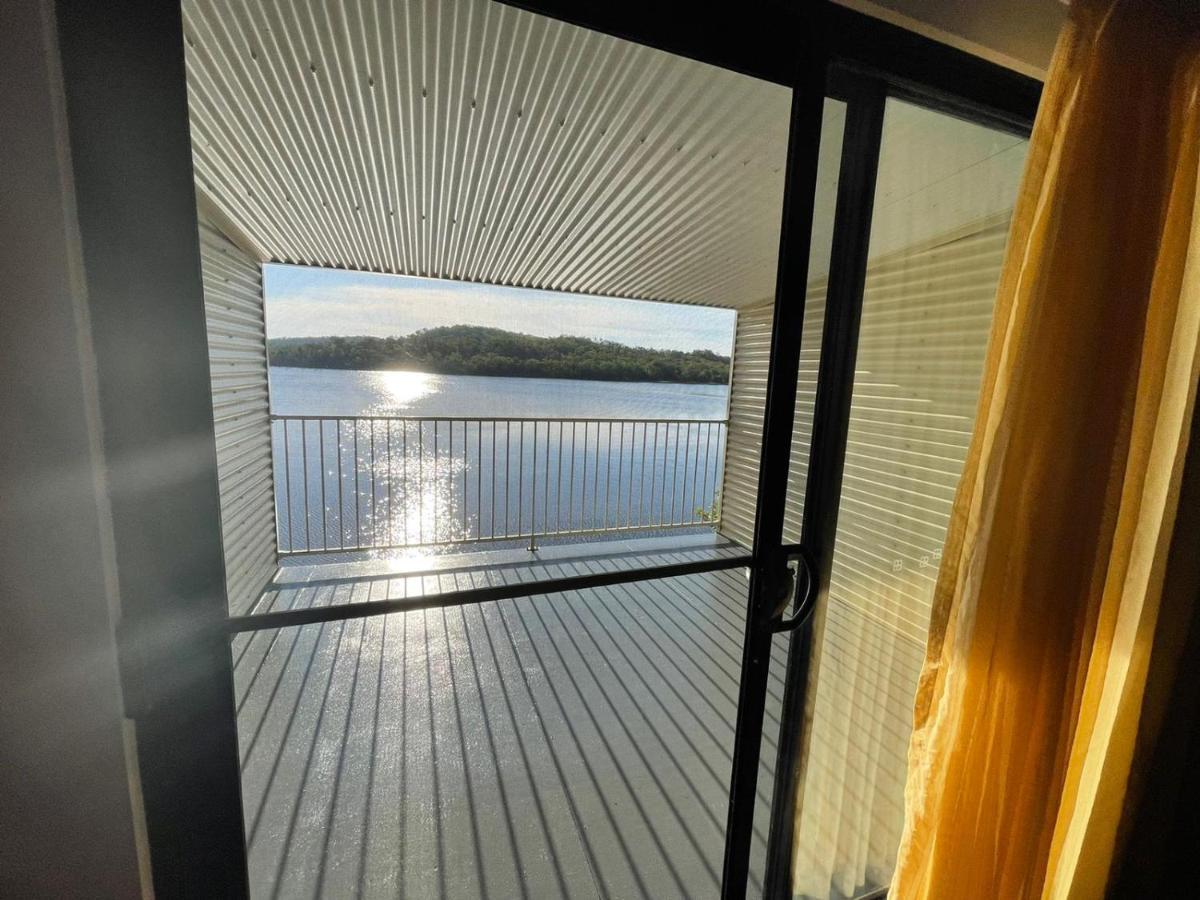 De Lago Resort On Lake Bennett Kültér fotó